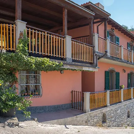 01234 - Agriturismo La Marpea, Esperienza In Mezzo Alla Natura E Al Cibo Tipico Italiano Terisso