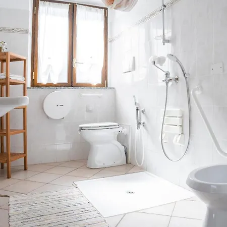 01234 - Agriturismo La Marpea, Esperienza In Mezzo Alla Natura E Al Cibo Tipico Italiano Terisso