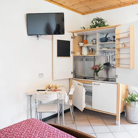 01234 - Agriturismo La Marpea, Esperienza In Mezzo Alla Natura E Al Cibo Tipico Italiano
