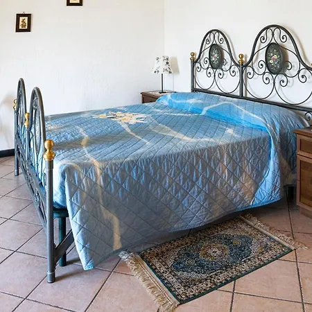 01234 - Agriturismo La Marpea, Esperienza In Mezzo Alla Natura E Al Cibo Tipico Italiano