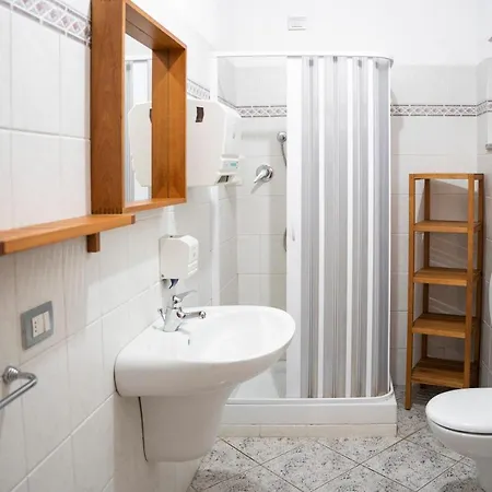 01234 - Agriturismo La Marpea, Esperienza In Mezzo Alla Natura E Al Cibo Tipico Italiano