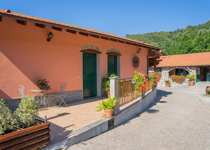 01234 - Agriturismo La Marpea, Esperienza In Mezzo Alla Natura E Al Cibo Tipico Italiano Farm stay *