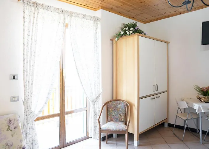01234 - Agriturismo La Marpea, Esperienza In Mezzo Alla Natura E Al Cibo Tipico Italiano Bauernhof