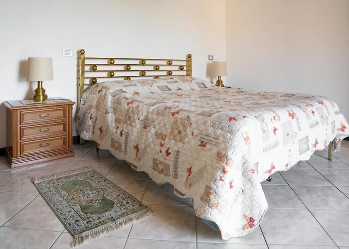01234 - Agriturismo La Marpea, Esperienza In Mezzo Alla Natura E Al Cibo Tipico Italiano