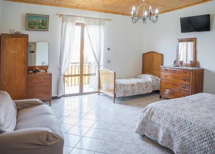 01234 - Agriturismo La Marpea, Esperienza In Mezzo Alla Natura E Al Cibo Tipico Italiano Farm stay *