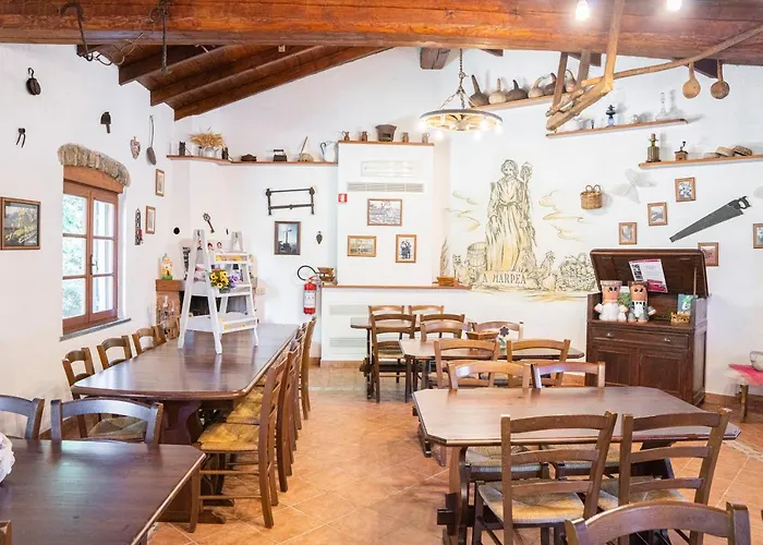 Farm stay 01234 - Agriturismo La Marpea, Esperienza In Mezzo Alla Natura E Al Cibo Tipico Italiano *